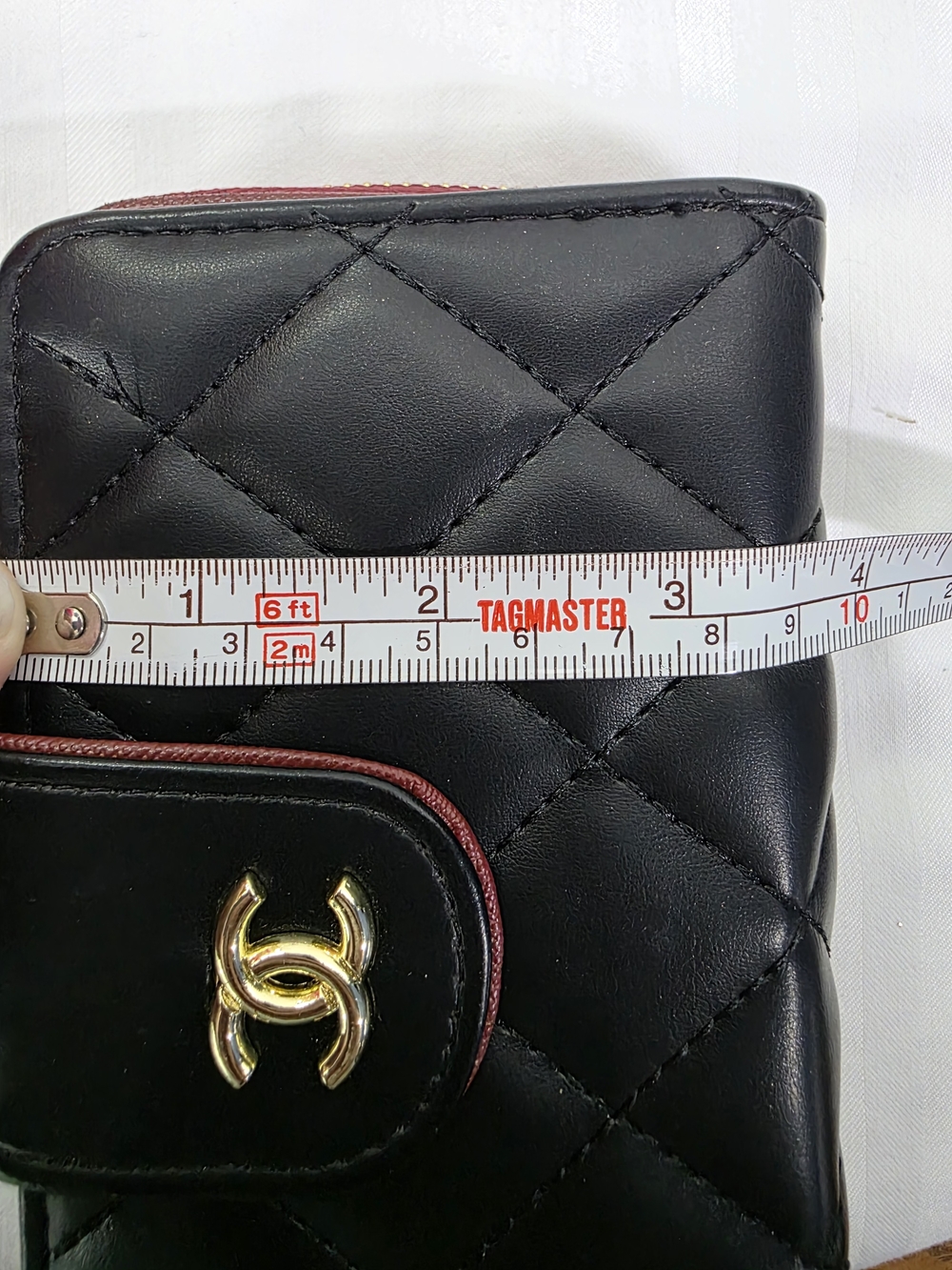 Chanel Quilted Leather Zip Wallet - Black with Gold Hardware - Picture 11 of 11